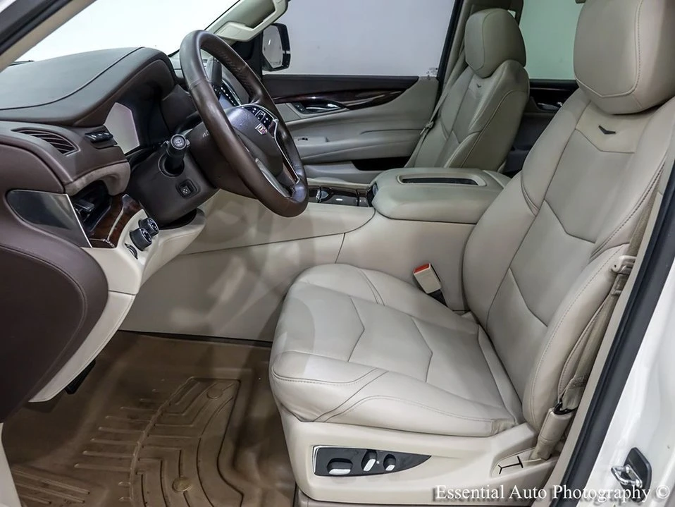 2015 Cadillac Escalade 4th Gen - Image 10 of 20