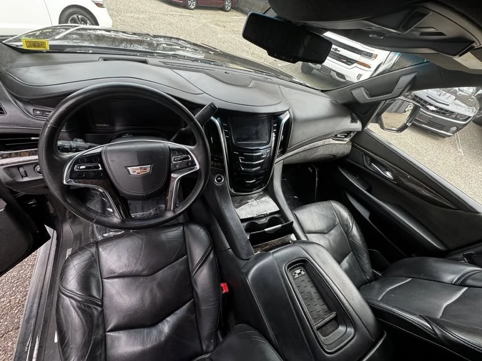 2015 Cadillac Escalade 4th Gen - Image 9 of 20