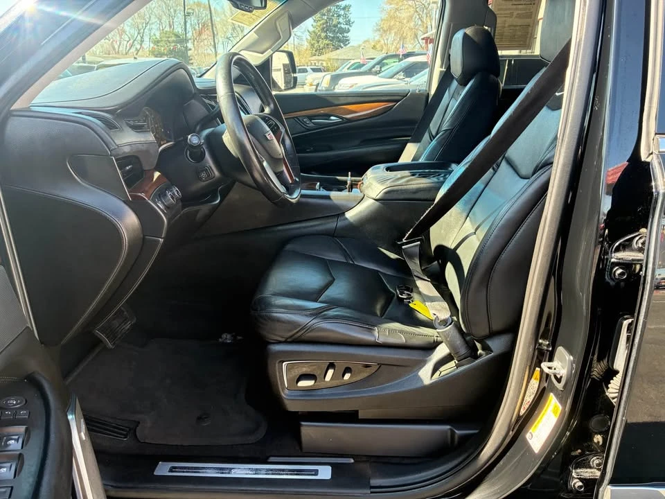 2015 Cadillac Escalade 4th Gen - Image 16 of 20