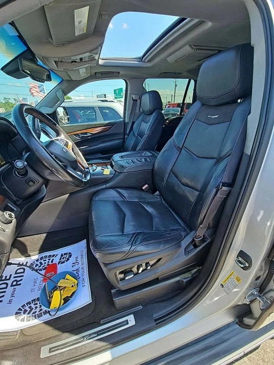 2015 Cadillac Escalade 4th Gen - Image 3 of 12