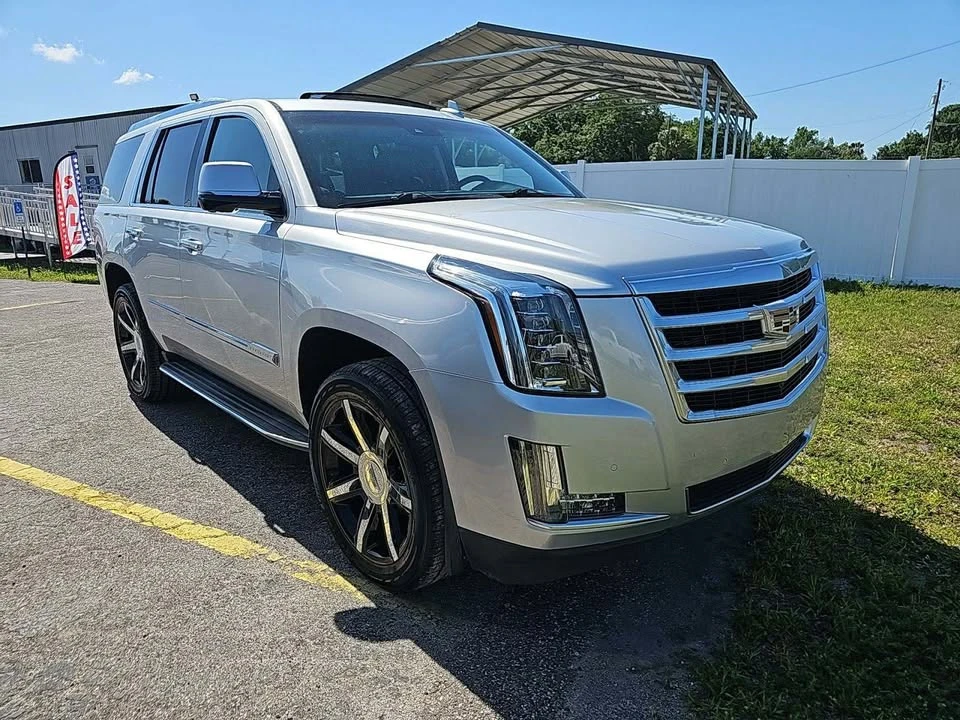 2015 Cadillac Escalade 4th Gen - Image 2 of 12