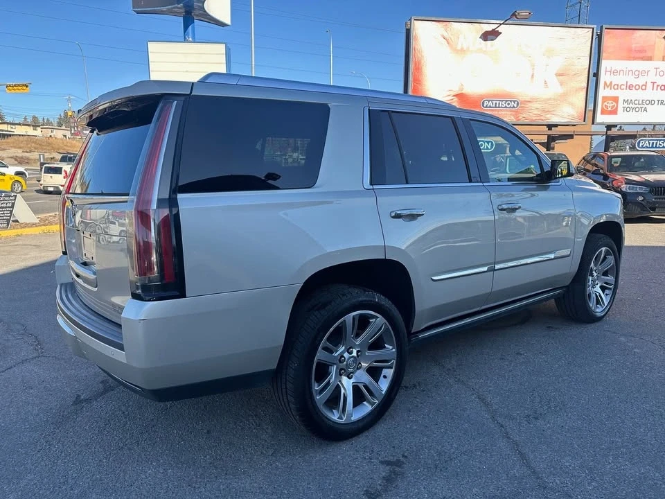 2015 Cadillac Escalade 4th Gen - Image 2 of 17