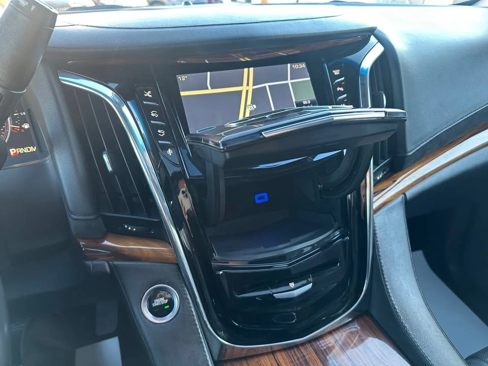 2015 Cadillac Escalade 4th Gen - Image 16 of 17
