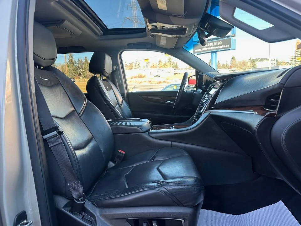 2015 Cadillac Escalade 4th Gen - Image 7 of 17