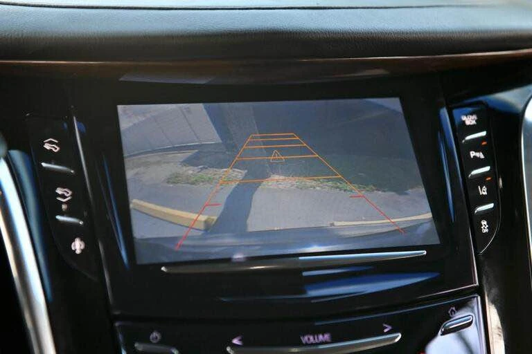 2015 Cadillac Escalade 4th Gen - Image 10 of 10