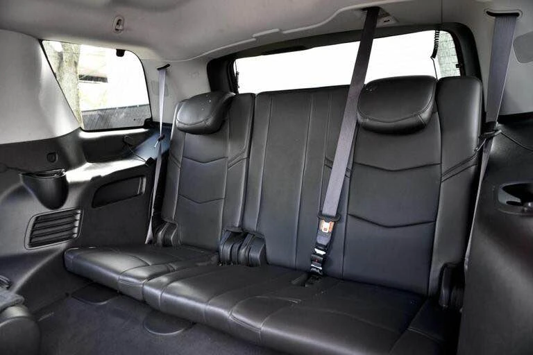 2015 Cadillac Escalade 4th Gen - Image 4 of 10