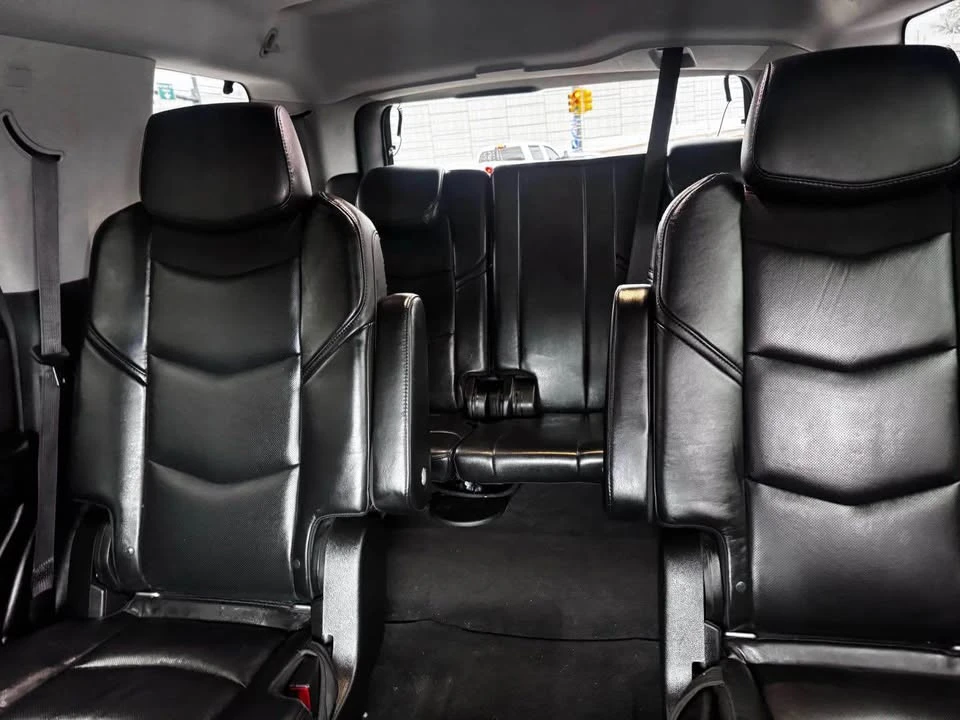 2015 Cadillac Escalade 4th Gen - Image 12 of 14