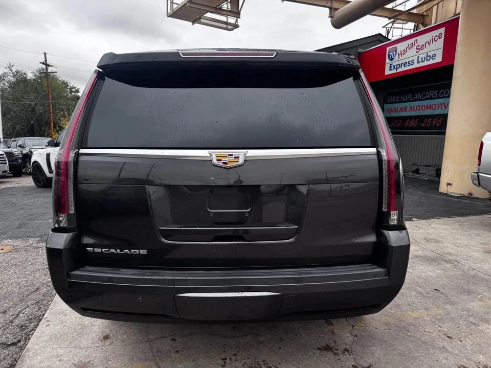2015 Cadillac Escalade 4th Gen - Image 6 of 14