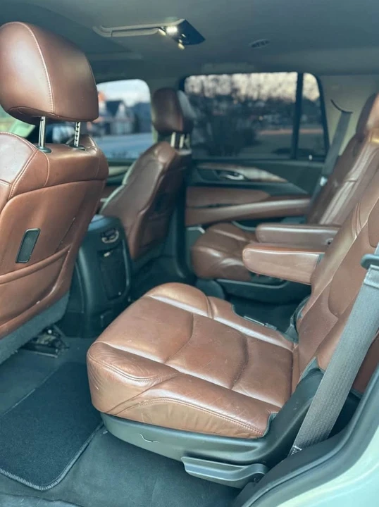2015 Cadillac Escalade 4th Gen - Image 11 of 18