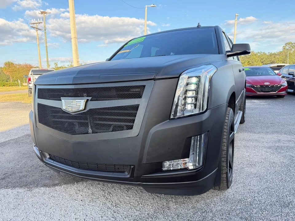 2015 Cadillac Escalade 4th Gen - Image 2 of 19