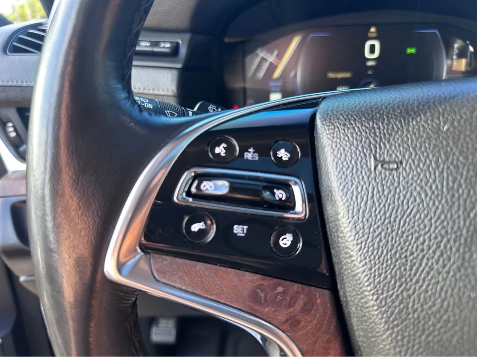 2015 Cadillac Escalade 4th Gen - Image 10 of 19