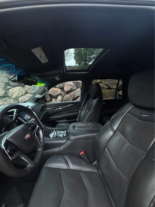 2015 Cadillac Escalade 4th Gen - Image 6 of 8