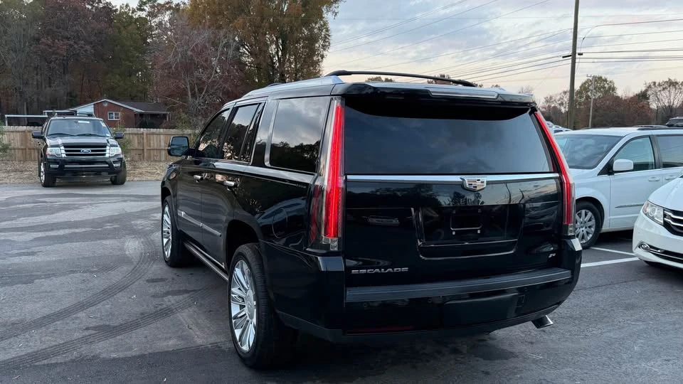 2015 Cadillac Escalade 4th Gen - Image 4 of 19