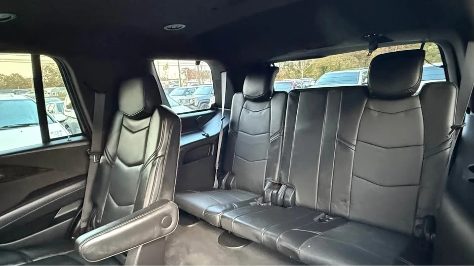 2015 Cadillac Escalade 4th Gen - Image 12 of 19
