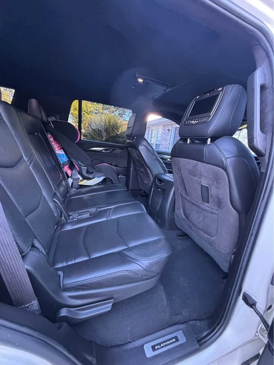 2015 Cadillac Escalade 4th Gen - Image 6 of 8