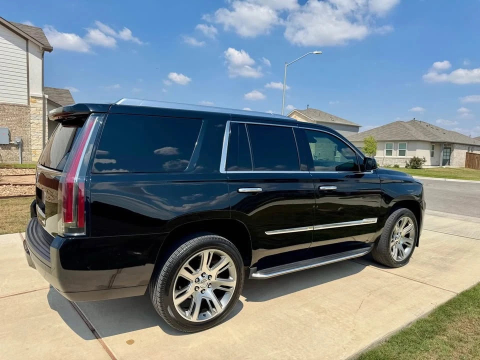 2015 Cadillac Escalade 4th Gen - Image 12 of 13
