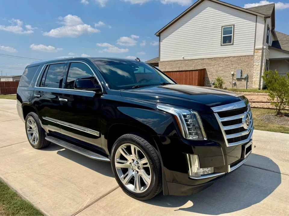 2015 Cadillac Escalade 4th Gen - Image 2 of 13