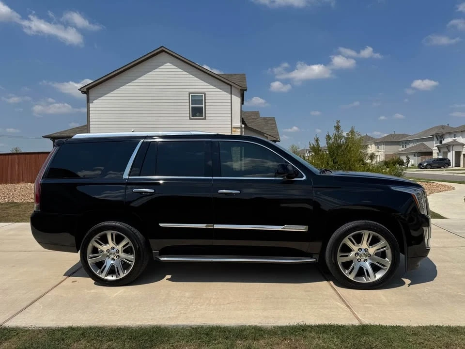 2015 Cadillac Escalade 4th Gen - Image 13 of 13