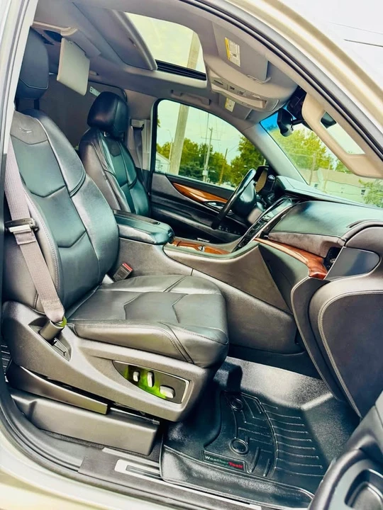 2015 Cadillac Escalade 4th Gen - Image 6 of 14