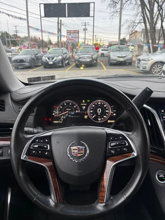 2015 Cadillac Escalade 4th Gen - Image 10 of 15