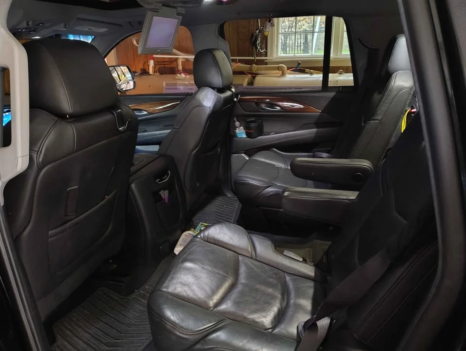 2015 Cadillac Escalade 4th Gen - Image 7 of 19
