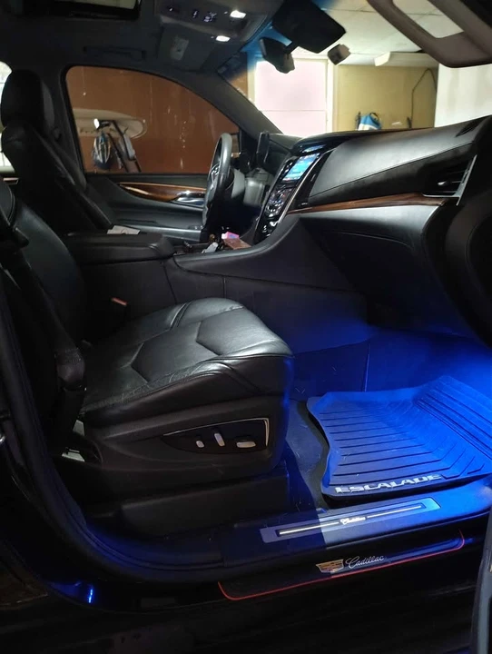 2015 Cadillac Escalade 4th Gen - Image 11 of 19