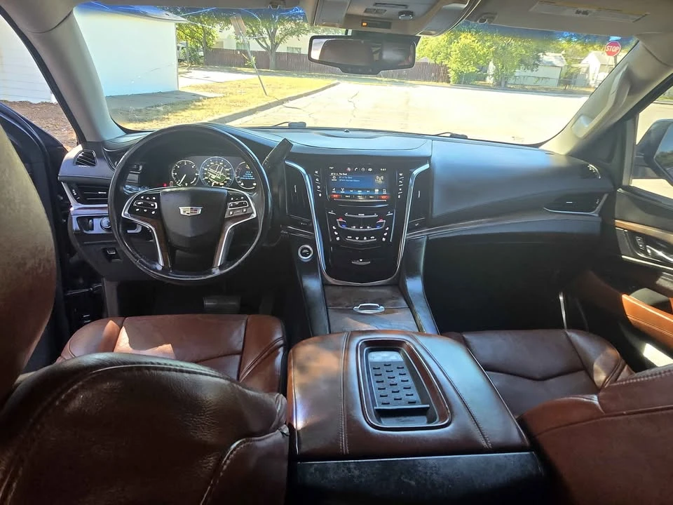 2015 Cadillac Escalade 4th Gen - Image 5 of 14