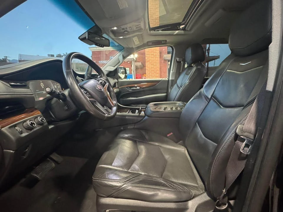 2015 Cadillac Escalade 4th Gen - Image 5 of 10