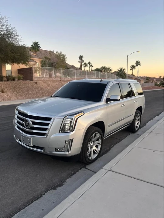 2015 Cadillac Escalade 4th Gen - Image 4 of 14