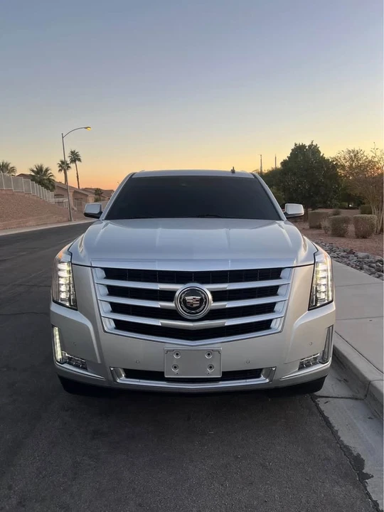 2015 Cadillac Escalade 4th Gen - Image 3 of 14