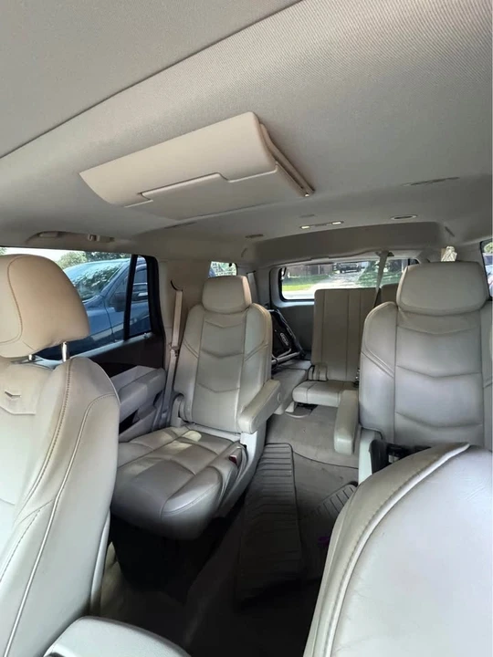 2015 Cadillac Escalade 4th Gen - Image 5 of 7