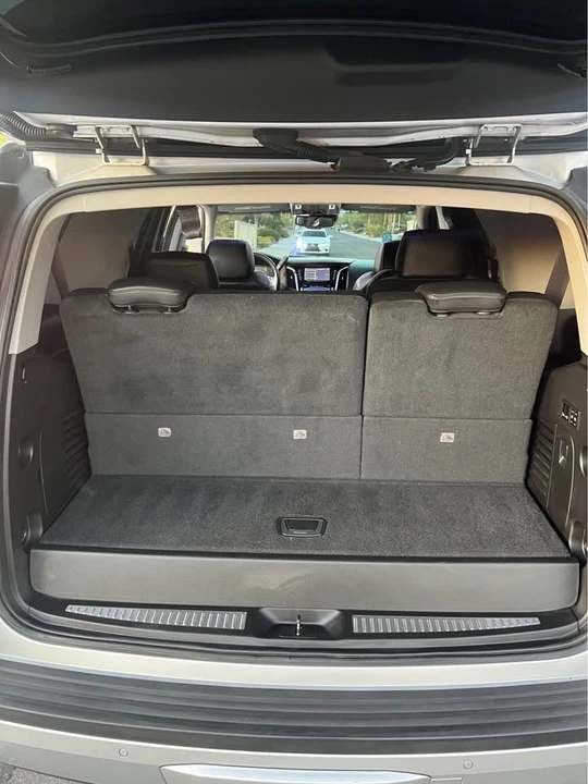 2015 Cadillac Escalade 4th Gen - Image 10 of 14