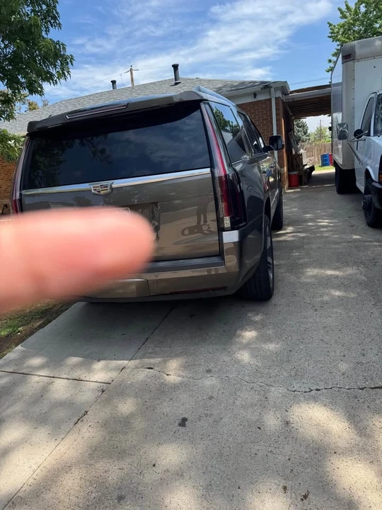 2015 Cadillac Escalade 4th Gen - Image 2 of 7