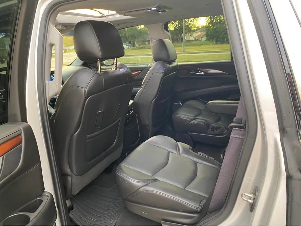 2015 Cadillac Escalade 4th Gen - Image 8 of 14