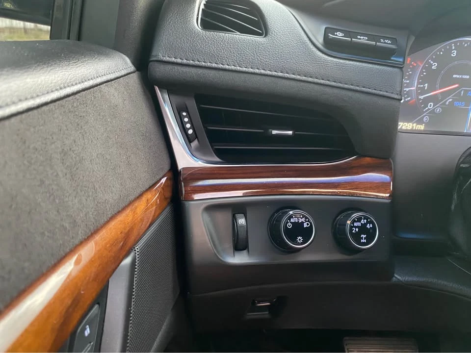 2015 Cadillac Escalade 4th Gen - Image 13 of 14