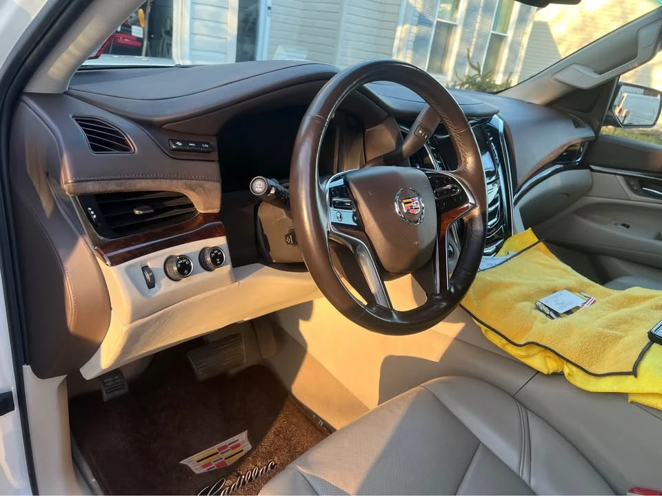 2015 Cadillac Escalade 4th Gen - Image 4 of 6