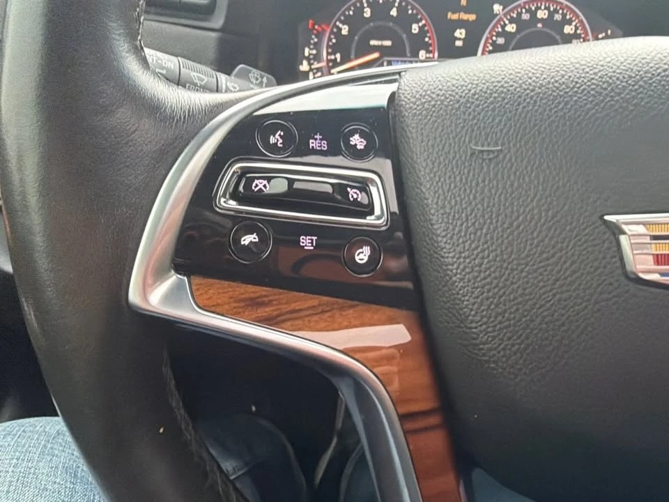 2015 Cadillac Escalade 4th Gen - Image 14 of 20