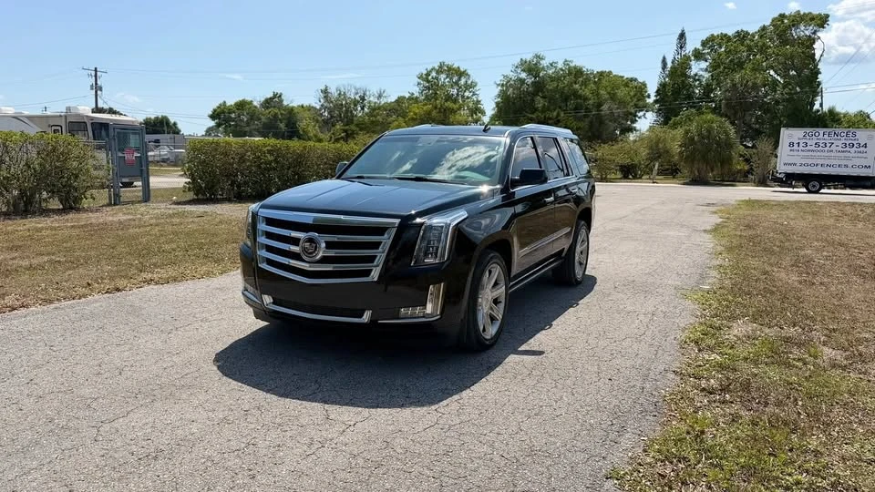 2015 Cadillac Escalade 4th Gen - Image 10 of 20