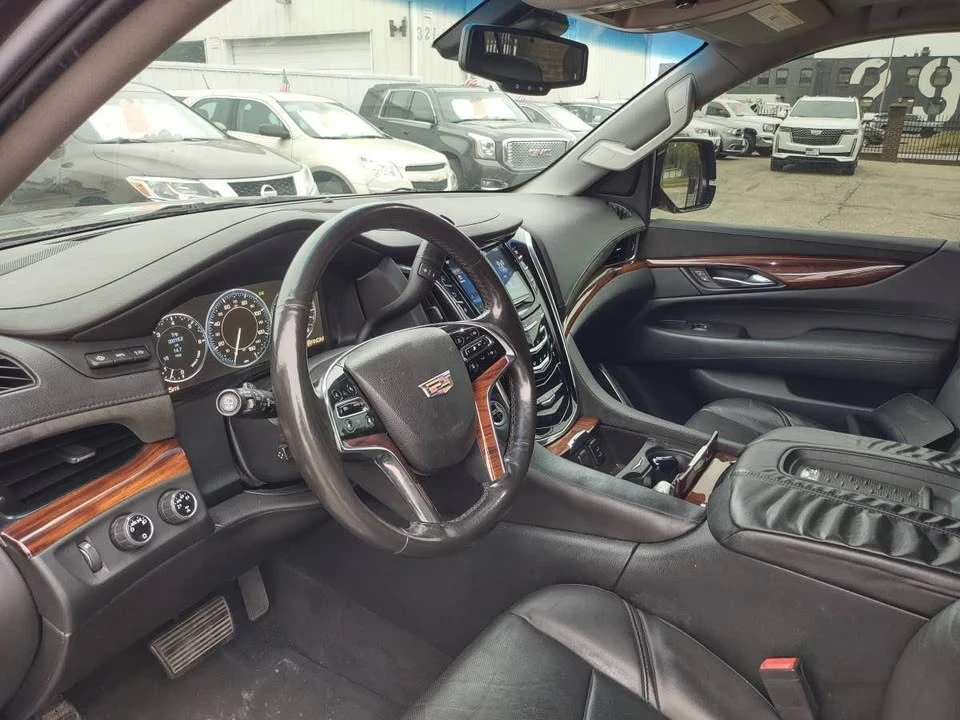 2015 Cadillac Escalade 4th Gen - Image 8 of 20