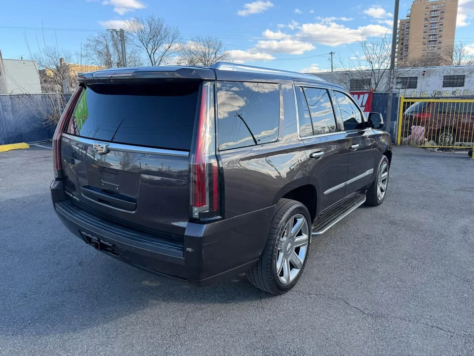 2015 Cadillac Escalade 4th Gen - Image 3 of 14