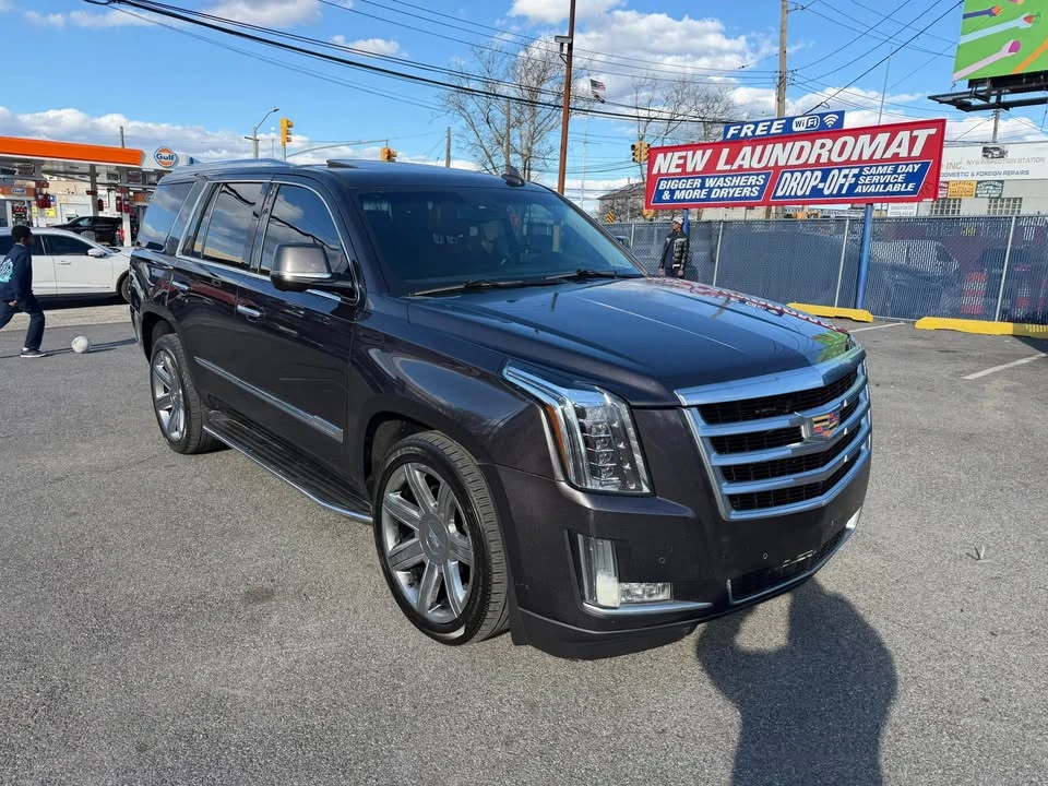 2015 Cadillac Escalade 4th Gen - Image 2 of 14