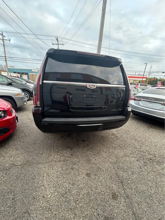 2015 Cadillac Escalade 4th Gen - Image 8 of 9