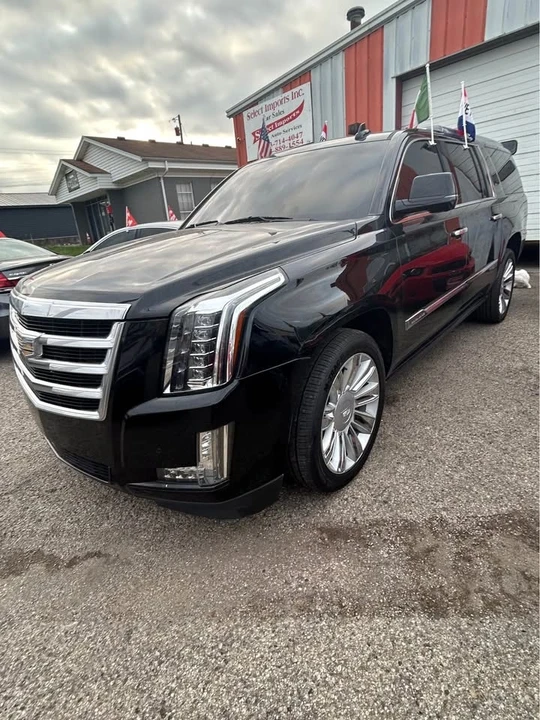 2015 Cadillac Escalade 4th Gen - Image 2 of 9