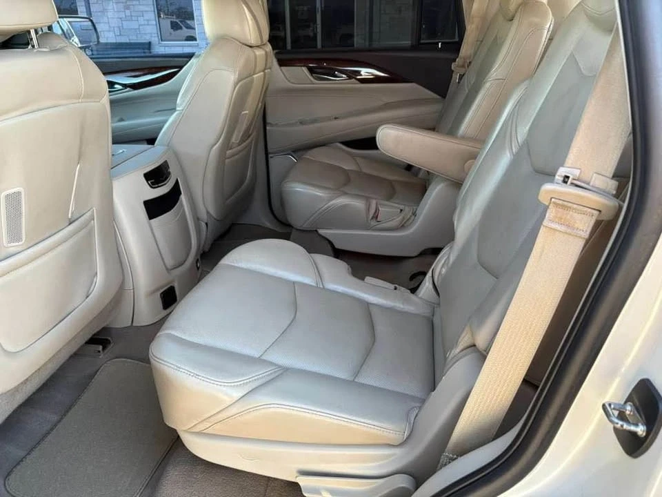 2015 Cadillac Escalade 4th Gen - Image 4 of 16