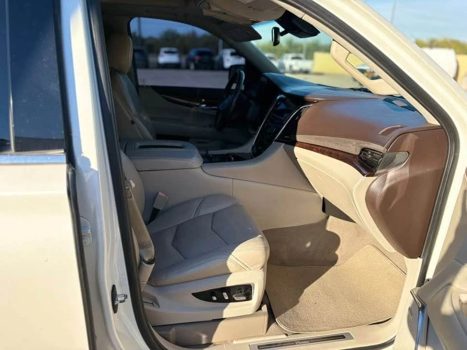 2015 Cadillac Escalade 4th Gen - Image 7 of 16