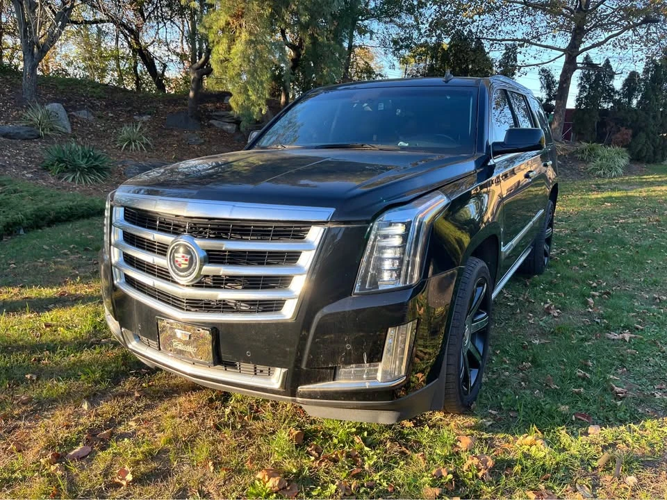 2015 Cadillac Escalade 4th Gen - Image 3 of 12