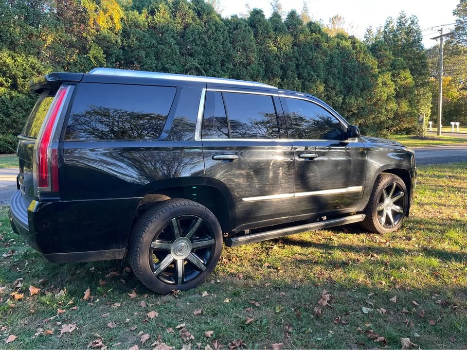 2015 Cadillac Escalade 4th Gen - Image 4 of 12