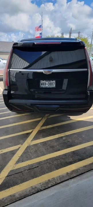 2015 Cadillac Escalade 4th Gen - Image 3 of 16