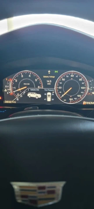 2015 Cadillac Escalade 4th Gen - Image 11 of 16