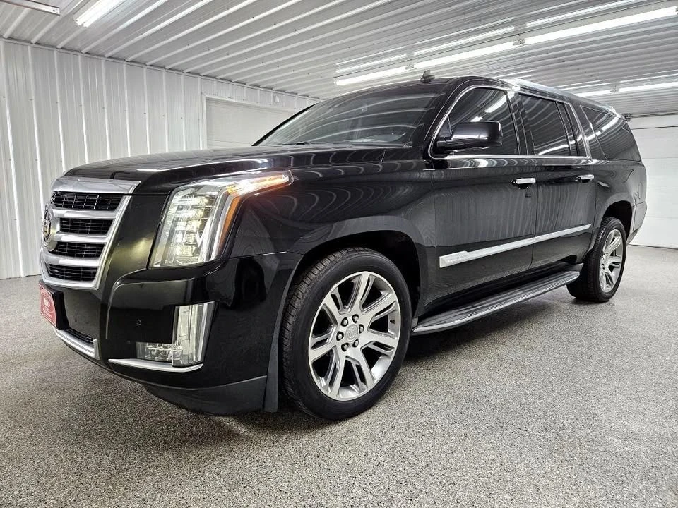 2015 Cadillac Escalade 4th Gen - Image 4 of 19